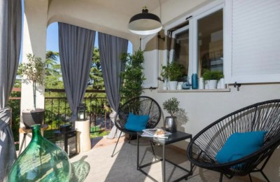 Porec - Tastefully decorated apartment only 500 m from the sea