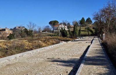 Umgebung von Motovun - Baugrundstück mit Blick auf Motovun