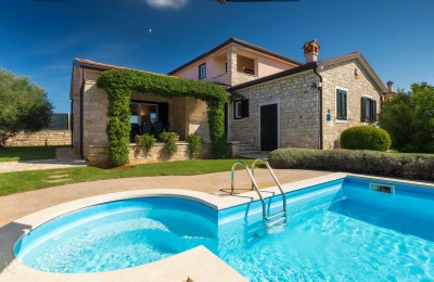 Porec-Gebiet – Wunderschönes mediterranes Haus mit Swimmingpool, nur 5 km vom Meer entfernt