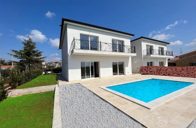 Porec area - Nice modern house with pool and sea view